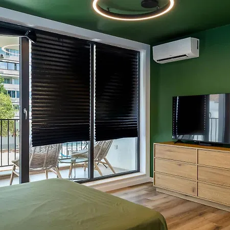Modern With Balcony Near Center By Flat Manаger *